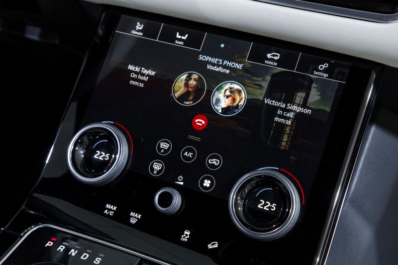 Land Rover Range Rover Velar technical specifications and fuel economy